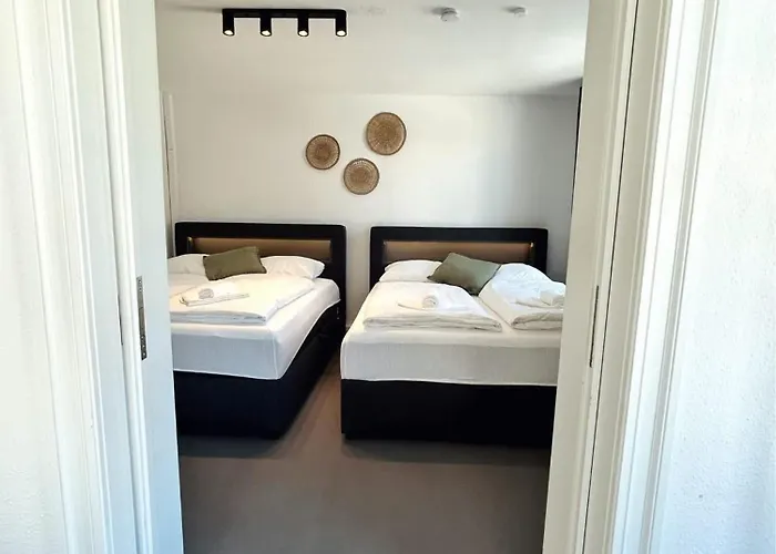 Modern 3-bedroom Near Alster For Up To 10 * Hamburg